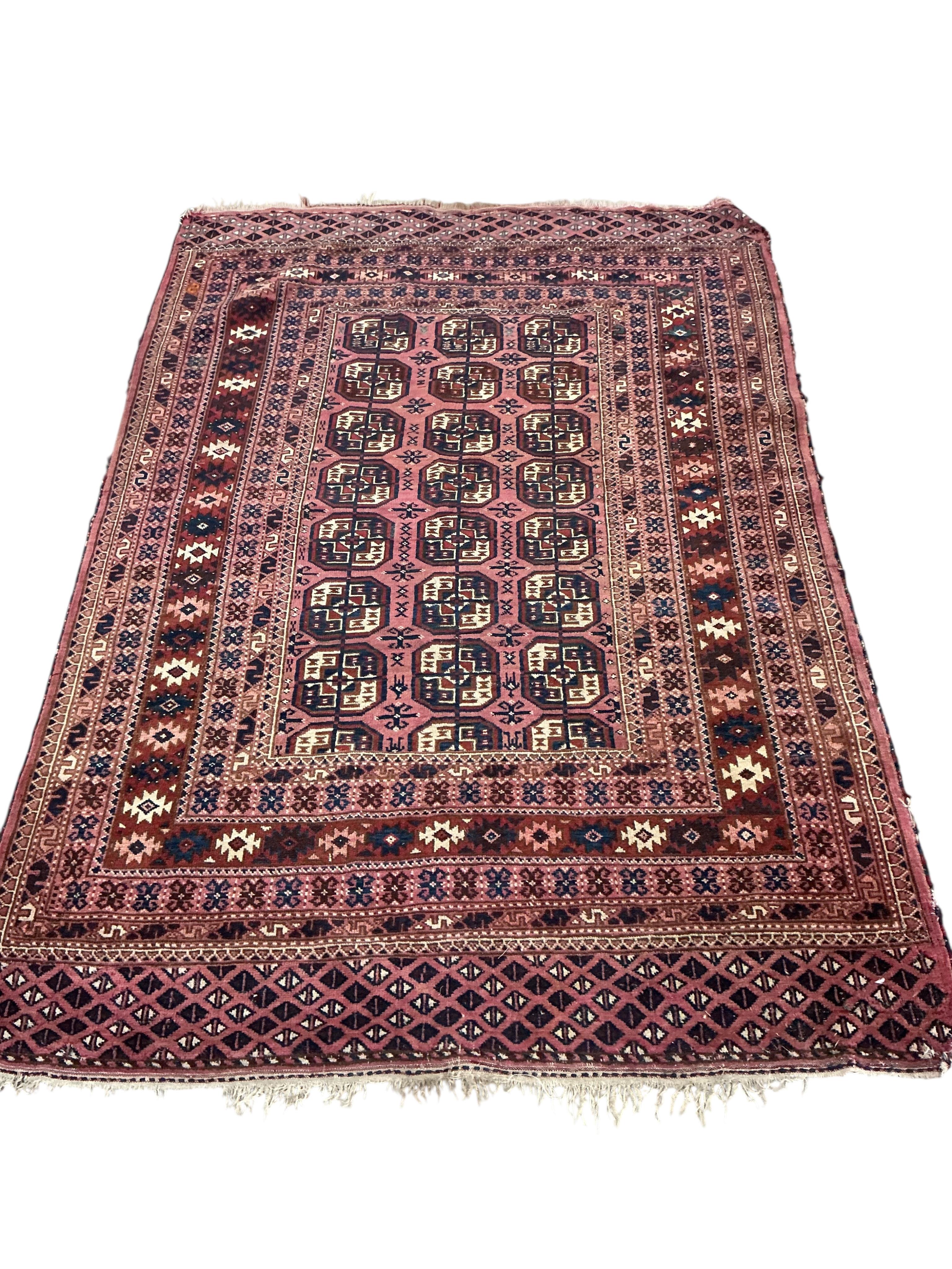 A Tekke Bokhara rug, 183 x 128cm